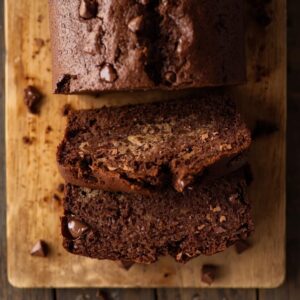 Bolo de Banana e Chocolate sem Açúcar (6 fatias)